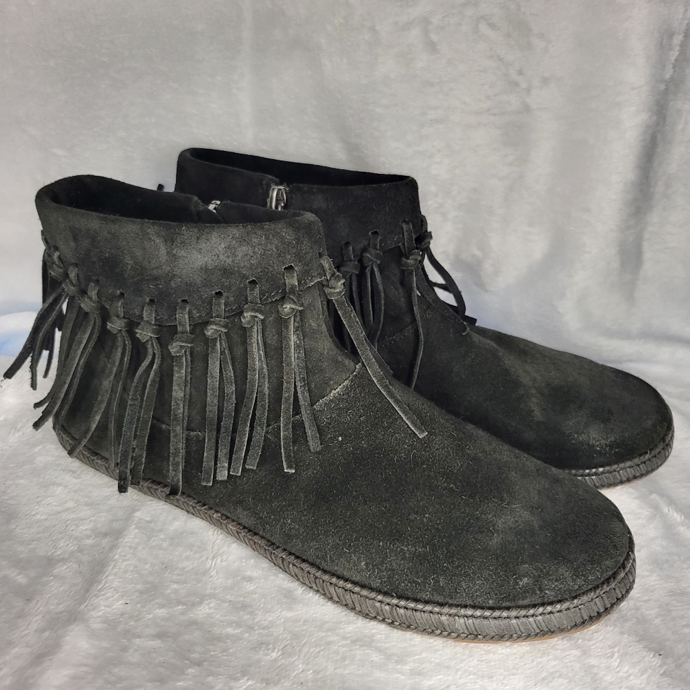 Ugg Shenandoah boots
